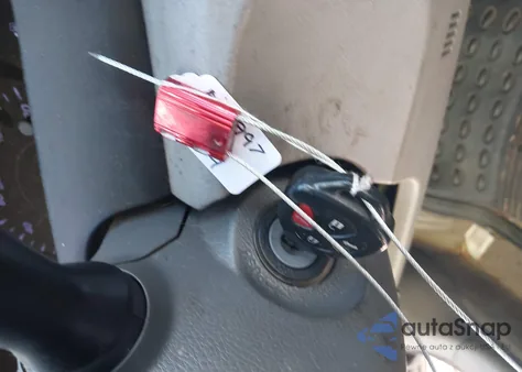 2010 Toyota Camry Le from USA, damaged, VIN 4T4BF3EK6AR032997